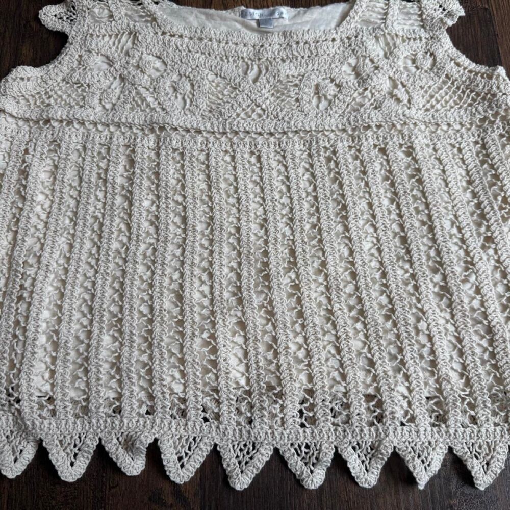 Crochet Knit Ruffle Tank Top - Picture 2 of 5